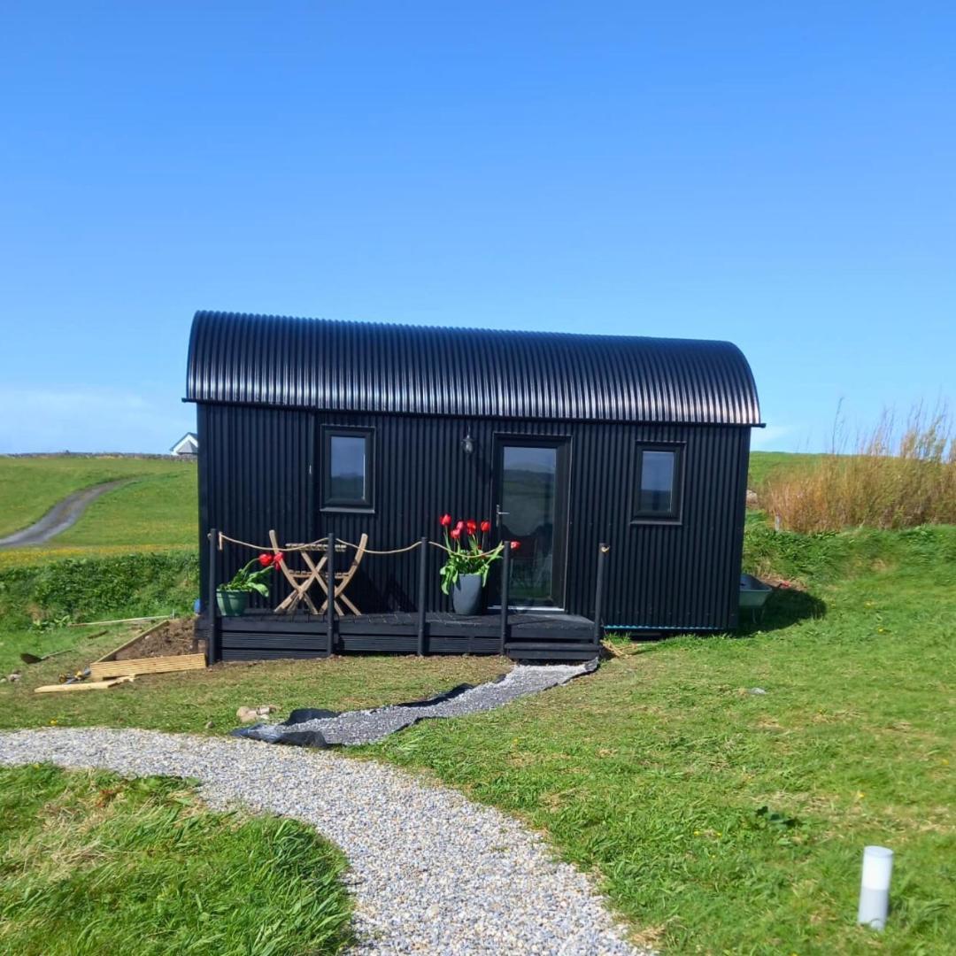 Wild Meadow Huts Doolin Exterior foto