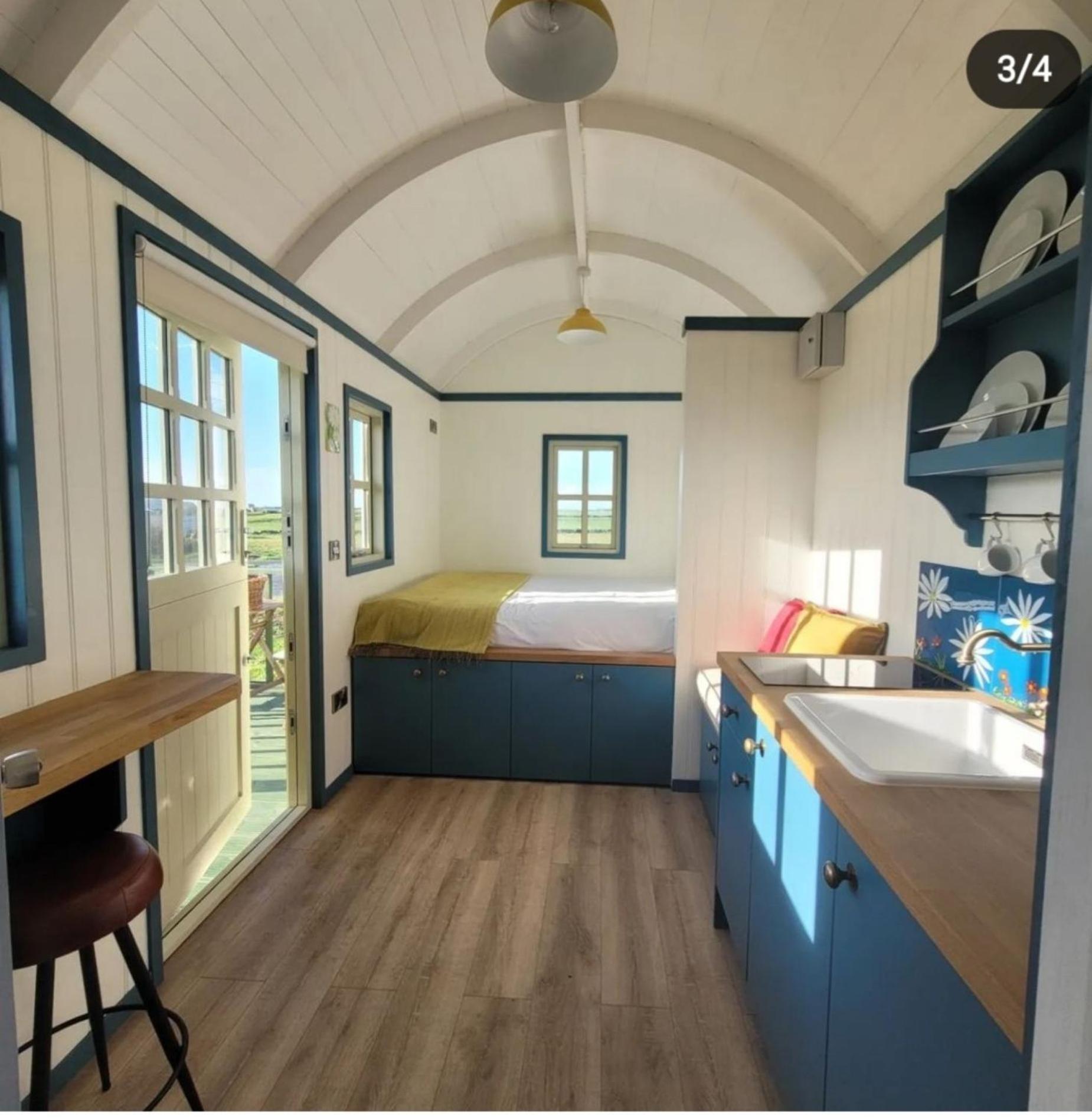 Wild Meadow Huts Doolin Exterior foto