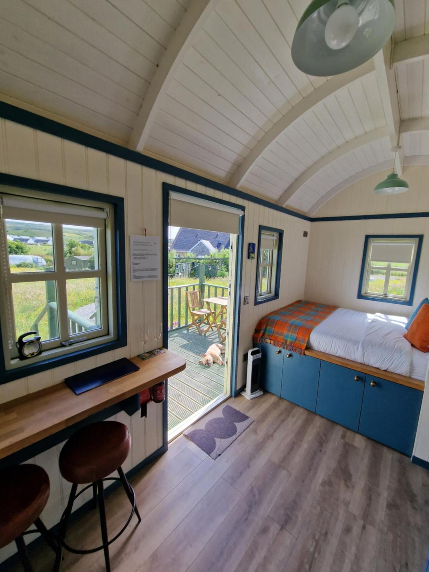 Wild Meadow Huts Doolin Exterior foto